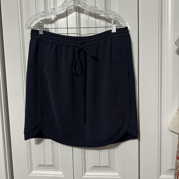 J.CREW Dresses & Skirts - J Crew Skirt Blue Elastic Waist Curved Hem Womens 10 Drapery Skirt
